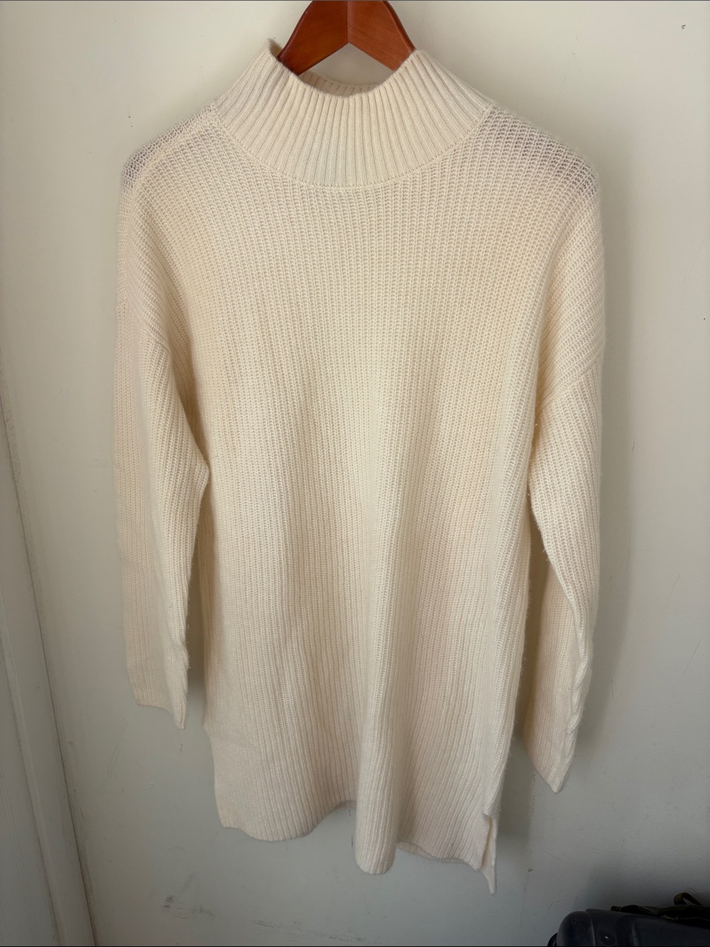 Saks Fifth Avenue Cream Ribbed Mock Neck Tunic cashmere